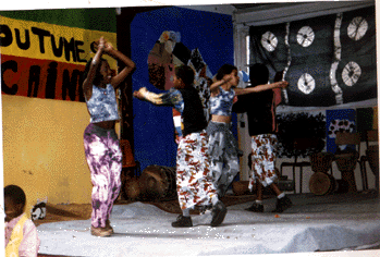 mb enf8.gif (59657 octets)
